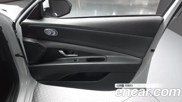 Hyundai Avante CN7 — Фото автомобиля 13
