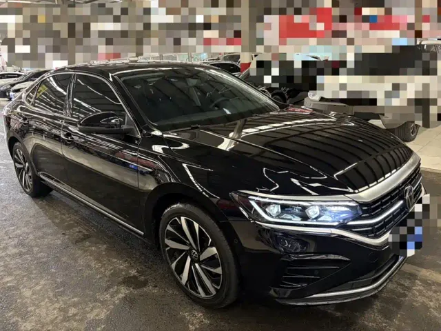 Volkswagen Passat — Фото автомобиля 6