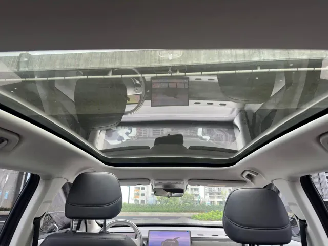 Leapmotor B10 — Фото автомобиля 11