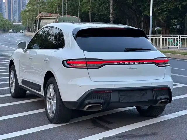 Porsche Macan — Фото автомобиля 13