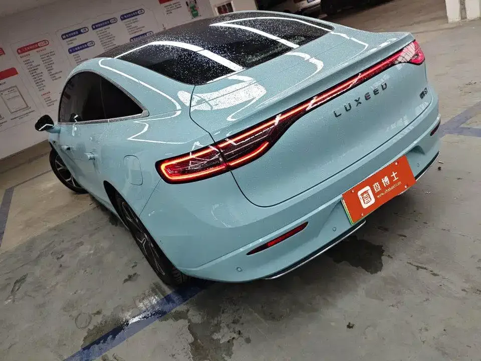 Zhijie Zhijie S7 2024 Pro RWD Long Range — Фото автомобиля 7