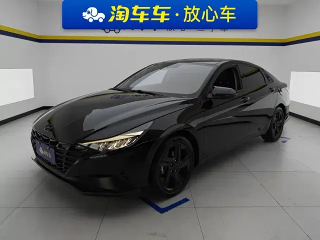 Фотография автомобиля — Hyundai Elantra