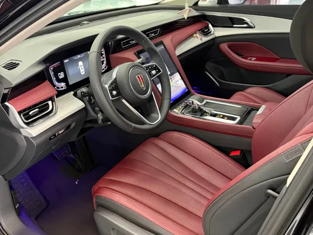 Hongqi H5 — Фото автомобиля 7