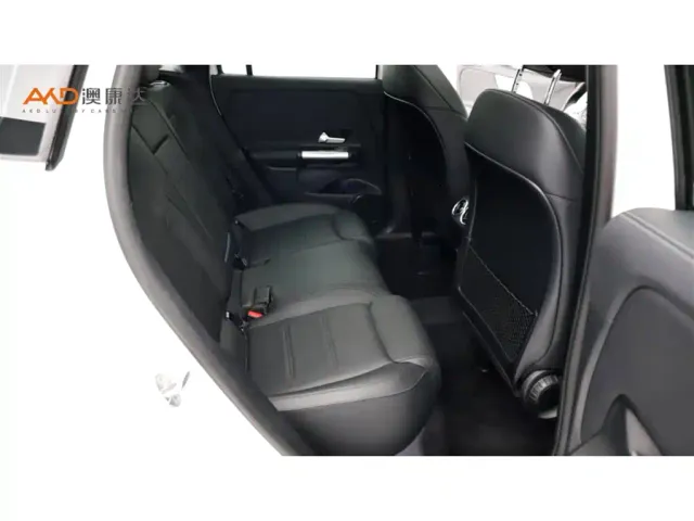 Mercedes-Benz GLA-Class — Фото автомобиля 8