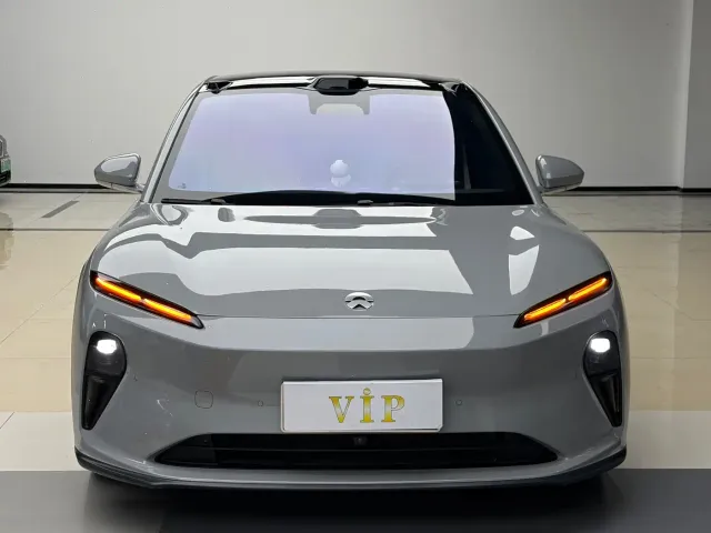 Nio ET5 — Фото автомобиля 2