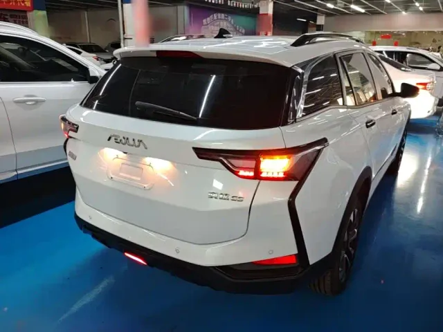 Dongfeng Yixuan GS — Фото автомобиля 6