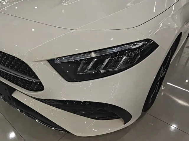 Mercedes-Benz A-Class — Фото автомобиля 17
