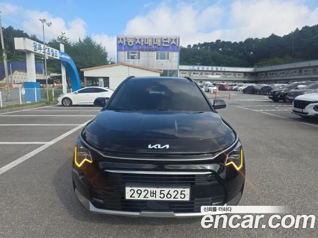 Фотография автомобиля — Kia Niro The All New Niro