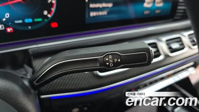 Mercedes-Benz GLE-Class — Фото автомобиля 12