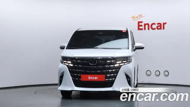 Toyota Alphard — Фото автомобиля 3