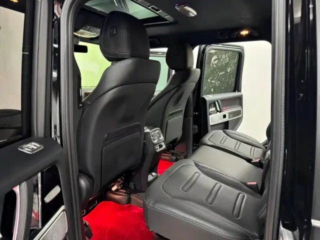 Mercedes-Benz G-Class — Фото автомобиля 8