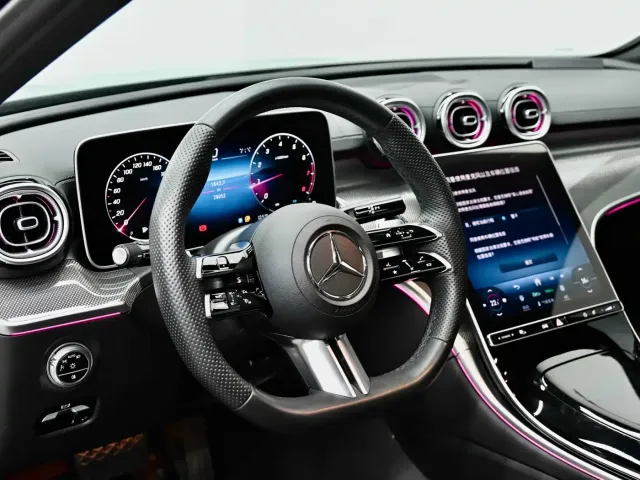 Mercedes-Benz C-Class — Фото автомобиля 22