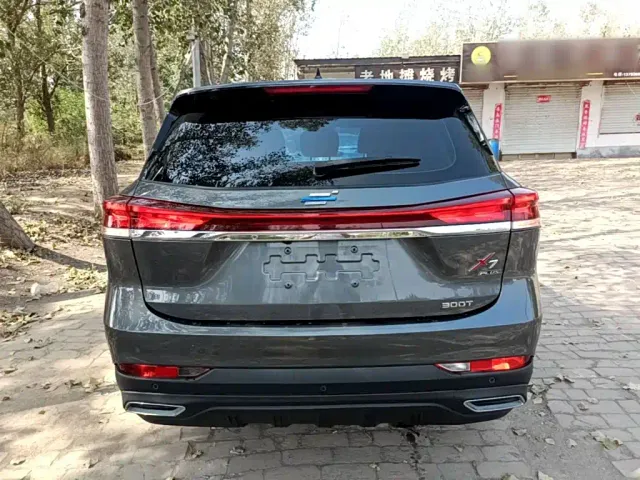 Changan X7 Plus — Фото автомобиля 5
