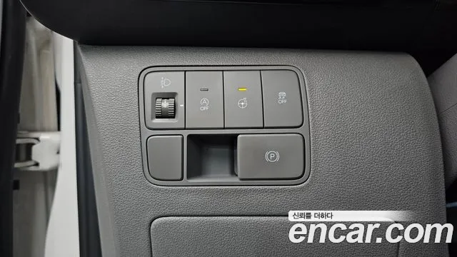 Hyundai Staria Staria Lounge 9 мест — Фото автомобиля 17