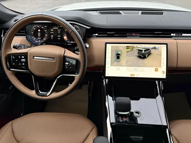 Land Rover Range Rover Sport — Фото автомобиля 9