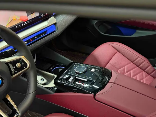 BMW 5 Series — Фото автомобиля 13