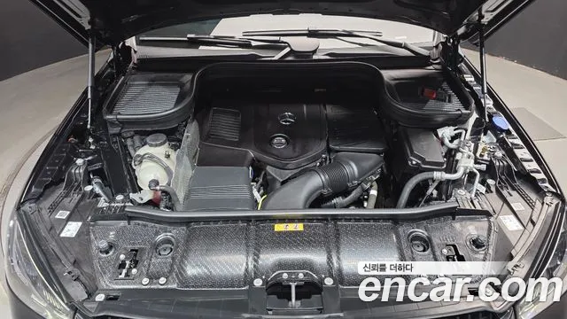 Mercedes-Benz GLE-Class — Фото автомобиля 6