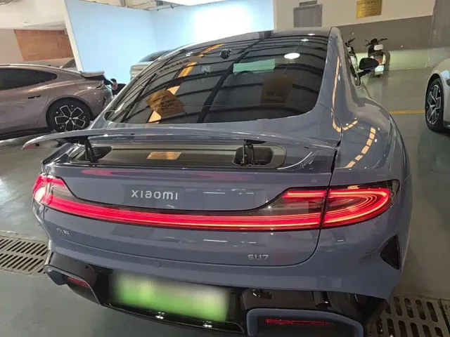 Xiaomi SU7 — Фото автомобиля 5