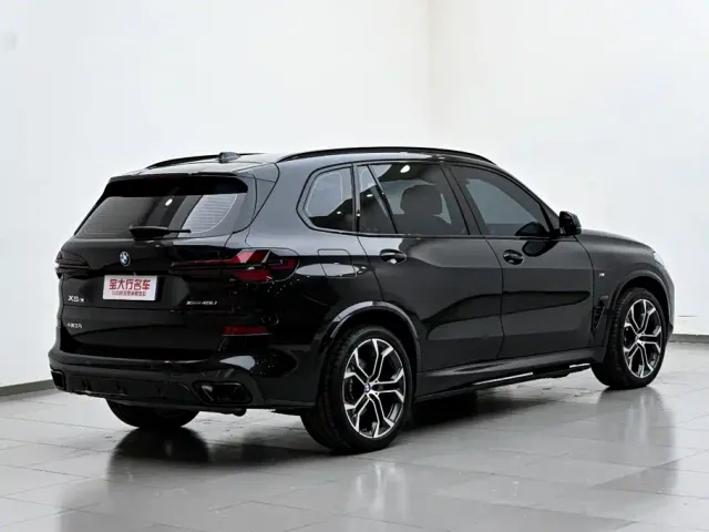 BMW X5 — Фото автомобиля 7