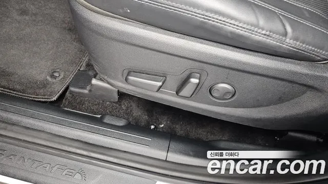 Hyundai Santafe Новый Santa Fe Дизель 2.2 2WD — Фото автомобиля 28