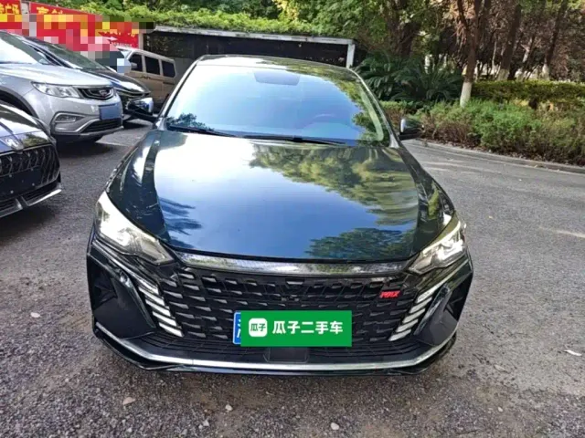 Dongfeng Yixuan MAX — Фото автомобиля 2