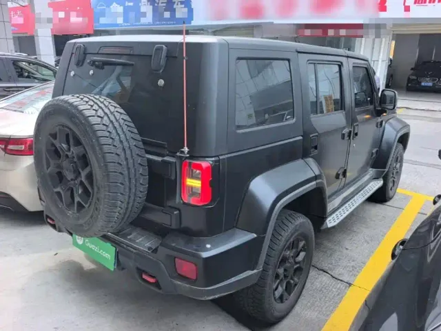 BAIC BJ40 — Фото автомобиля 6