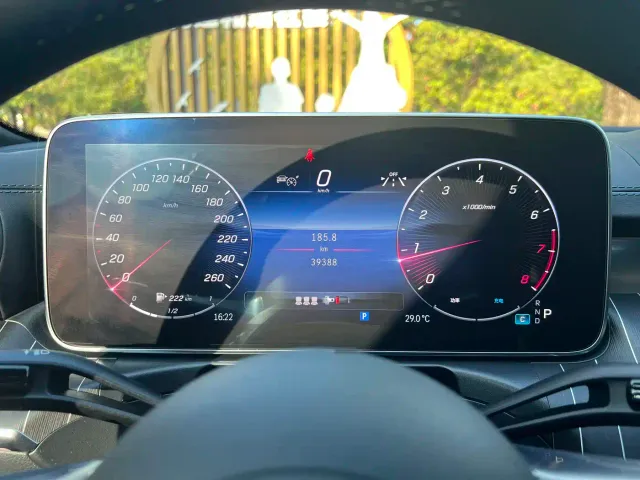 Mercedes-Benz C-Class — Фото автомобиля 6
