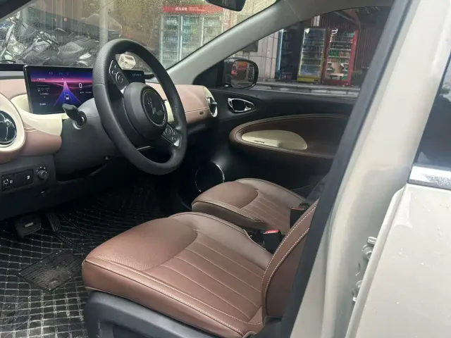 Wuling Bingo — Фото автомобиля 2