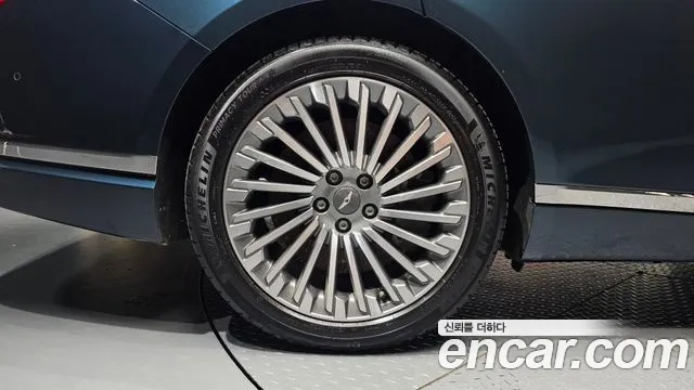 Genesis G80 Electrified G80 (RG3) — Фото автомобиля 4