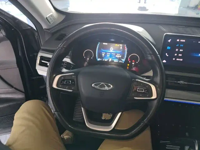 Chery Tiggo 8 — Фото автомобиля 10