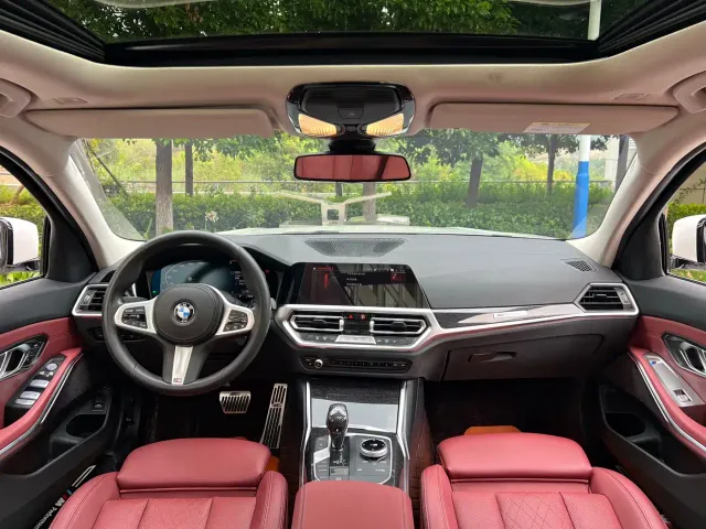 BMW 3 Series — Фото автомобиля 4
