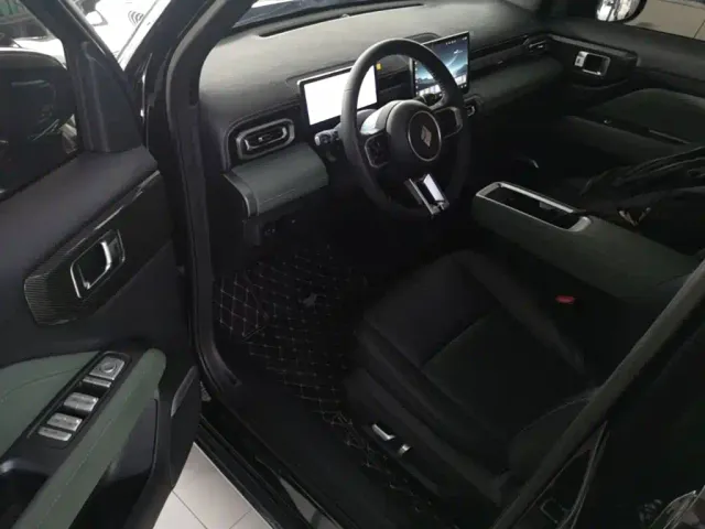 Baojun Yep Plus — Фото автомобиля 15