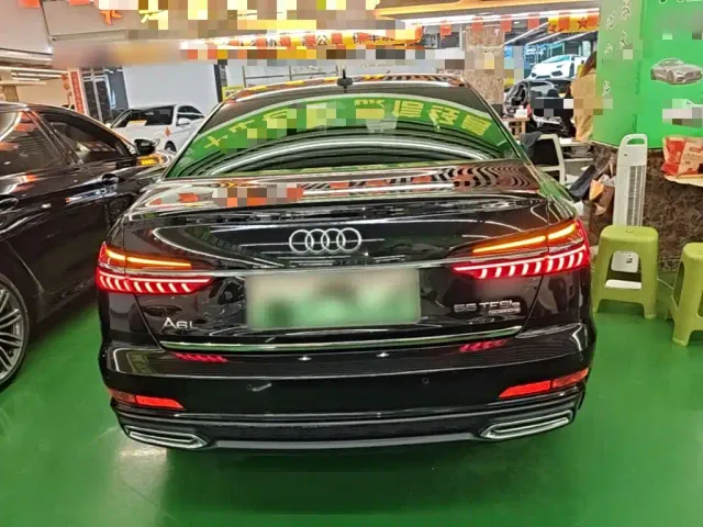 Audi A6L — Фото автомобиля 5