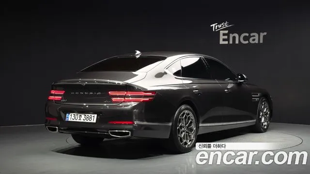 Genesis G80 Бензин 2.5 турбо AWD — Фото автомобиля 2