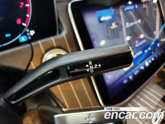 Mercedes-Benz E-Class E-класс W214 E300 4MATIC Exclusive — Фото автомобиля 9