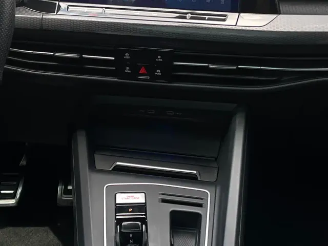 Volkswagen Golf GTI — Фото автомобиля 11
