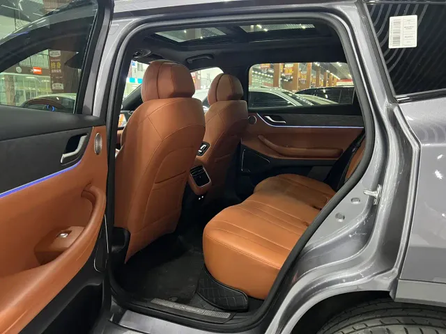 Exeed Starway E05 — Фото автомобиля 6