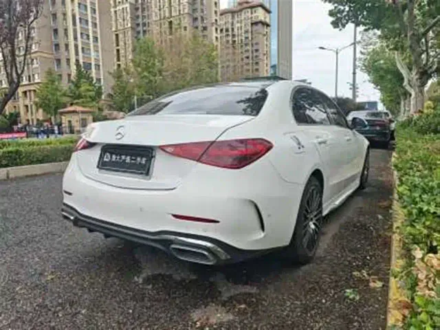 Mercedes-Benz C-Class — Фото автомобиля 2