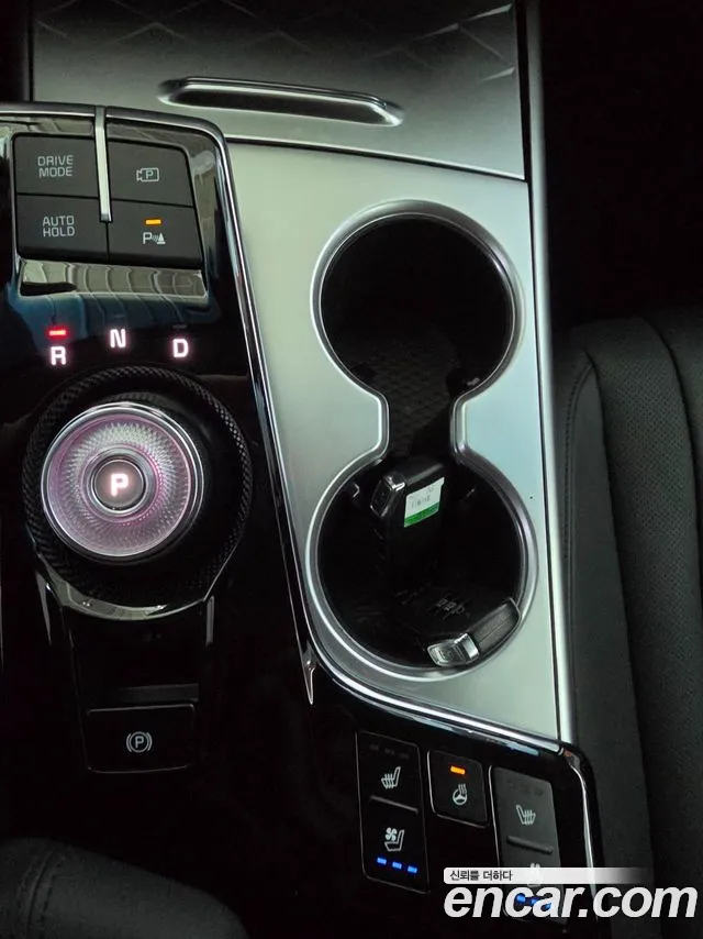 Kia K8 Hybrid — Фото автомобиля 13