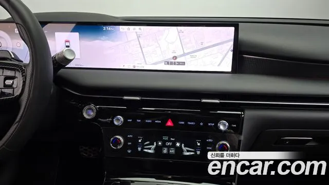Genesis G80 Бензин 2.5 турбо AWD — Фото автомобиля 13