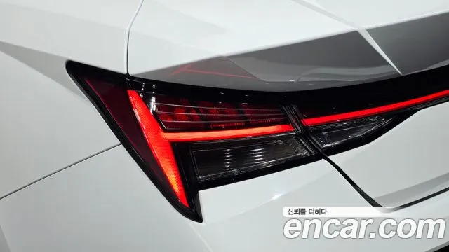 Hyundai Avante CN7 — Фото автомобиля 8