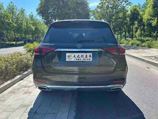 Mercedes-Benz GLE-Class — Фото автомобиля 10