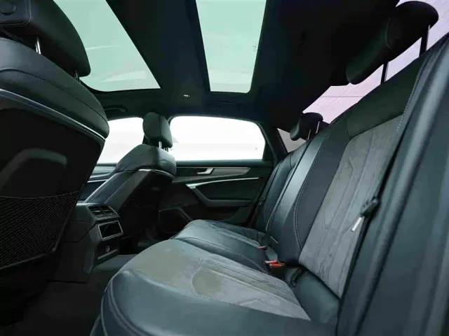 Audi Audi A6L New Energy 2022 55 TFSI e quattro — Фото автомобиля 20