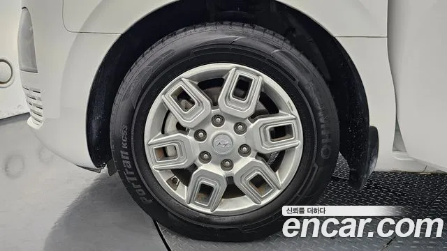 Hyundai Staria — Фото автомобиля 5