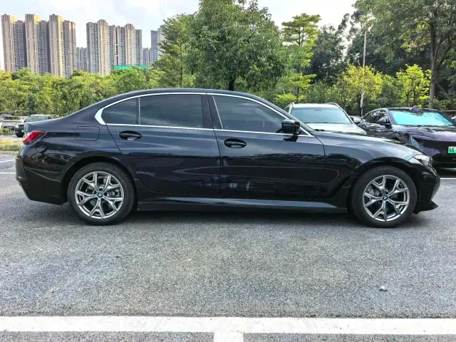 BMW i3 — Фото автомобиля 7