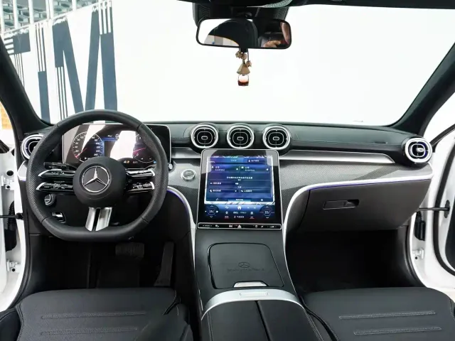 Mercedes-Benz C-Class — Фото автомобиля 20