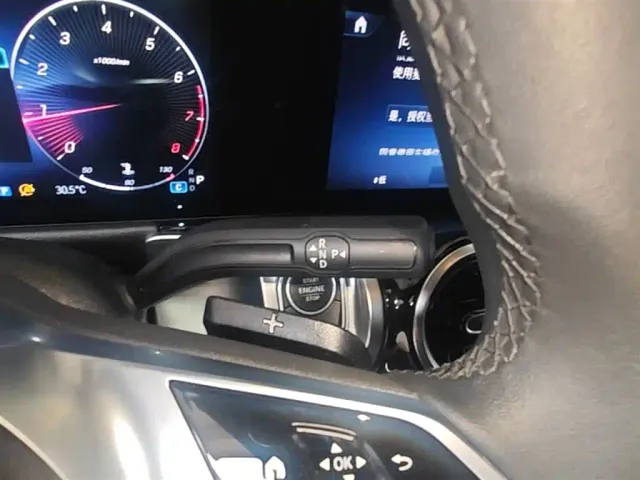 Mercedes-Benz GLB-Class — Фото автомобиля 13