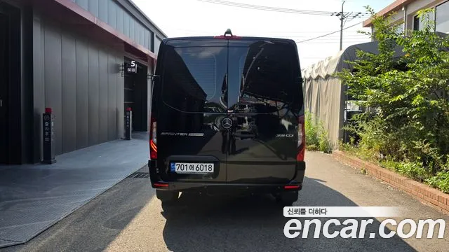 Mercedes-Benz Sprinter Sprinter — Фото автомобиля 3