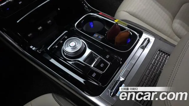 Kia Carnival 4th Gen — Фото автомобиля 12