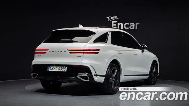 Genesis GV70 — Фото автомобиля 2